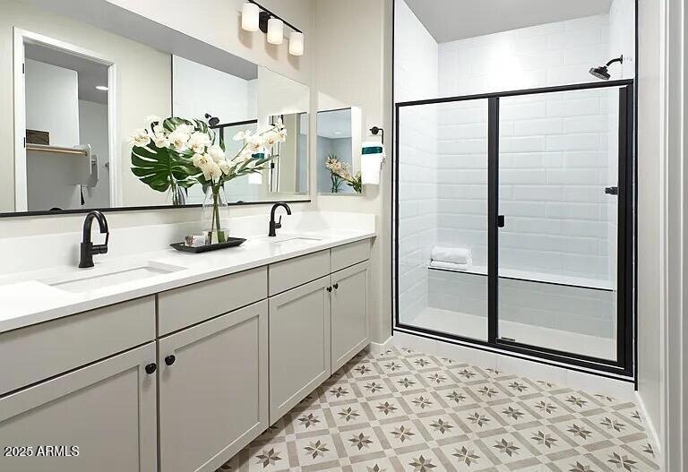 Foto del edificio - 15698 W Woodlands Ave