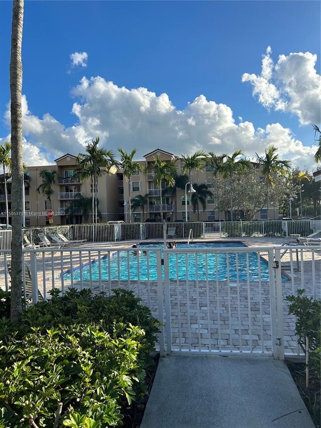 529 E Sheridan St Unit 2071, Dania Beach, FL 33004 Condo for Rent in