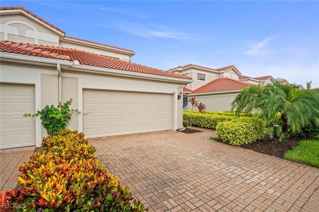Building Photo - 9220 Belleza Way
