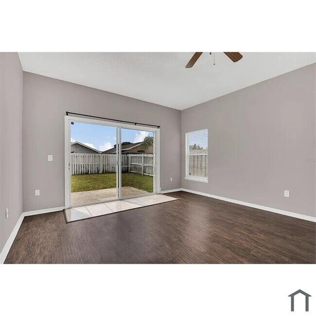 Foto del edificio - 1409 Timberbend Cir