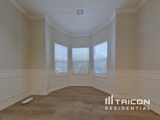 Building Photo - 3775 Atticus Ave