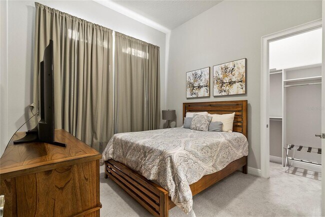 Foto del edificio - 10419 Lemont St