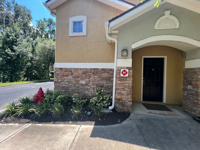 Foto del edificio - 8539 Gate Pkwy W