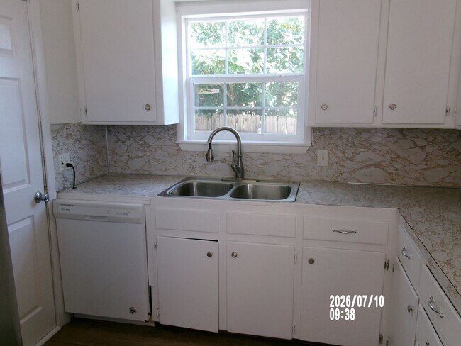 Foto del edificio - 1024 SW 42nd St
