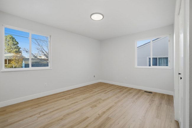 Building Photo - 5531 W Louisiana Ave