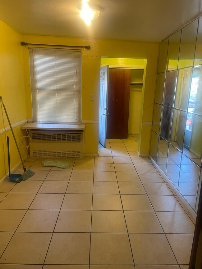 Foto del edificio - 8421 Avenue N