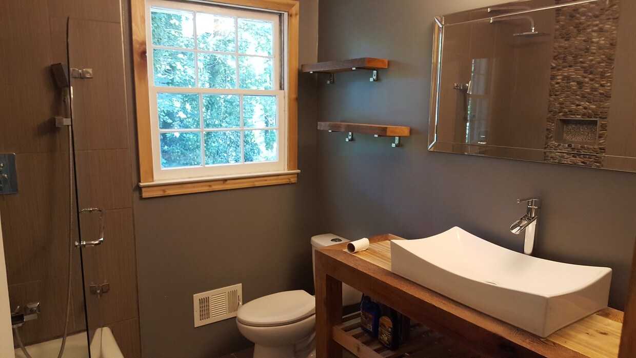 Building Photo - 5129 Fawn Trl SE