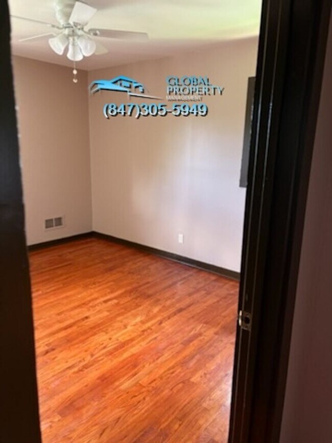 Foto del edificio - 4057 28th Ave