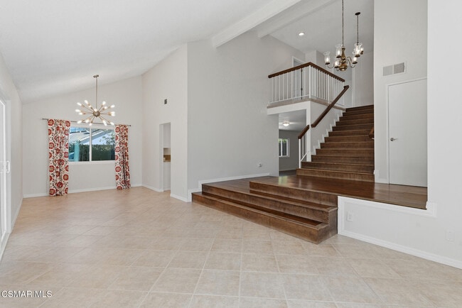 Foto del edificio - 1239 Honeysuckle Ct