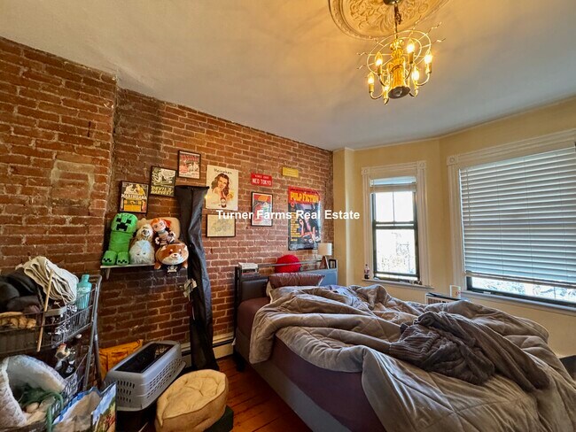 Foto del edificio - 1512 Tremont St