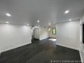 Building Photo - 11660 NW 45th St