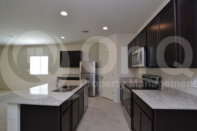 Building Photo - 5009 S 108th Ave