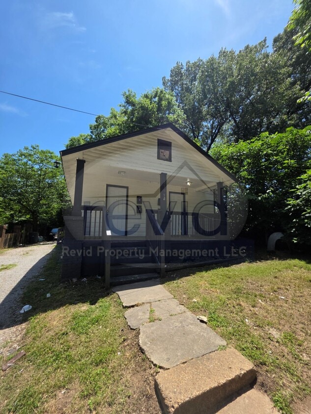 Primary Photo - Move In Special! Half off First Months Rent!