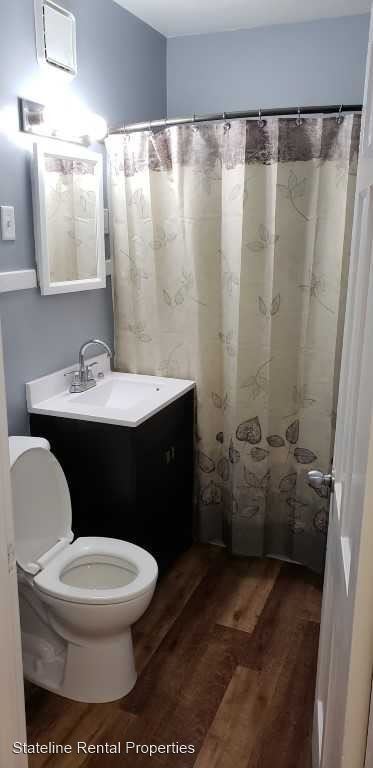 Building Photo - 3 br, 2 bath House - 2811 Custer Ave