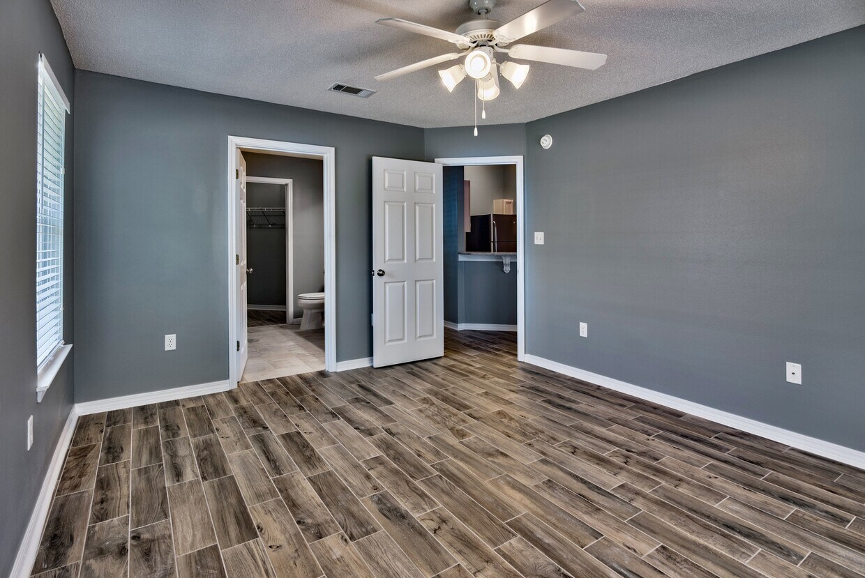 Master bedroom - 243 Bayou Landing Road