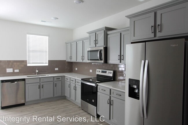 Building Photo - 3 br, 2.5 bath House - 108 S. Dorsett St