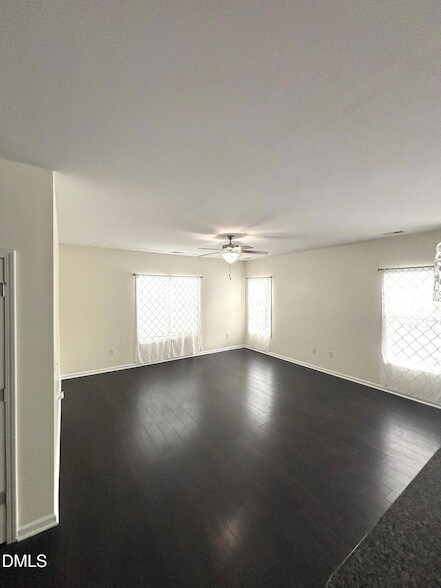 Foto del edificio - 171 Highland Dr