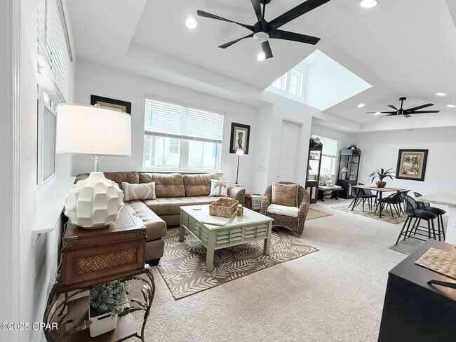 Foto del edificio - 8734 Sand dollar Dr