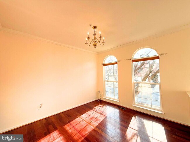 Foto del edificio - 13429 Rising Sun Ln