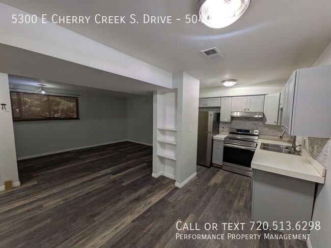 Building Photo - 5300 E Cherry Creek S Dr