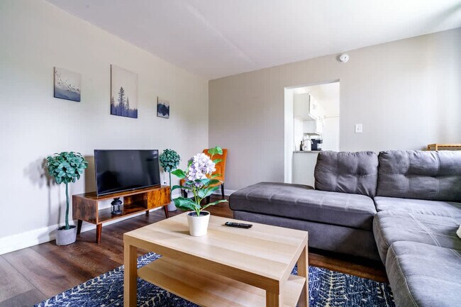 Foto del edificio - 605 Dennison Ave