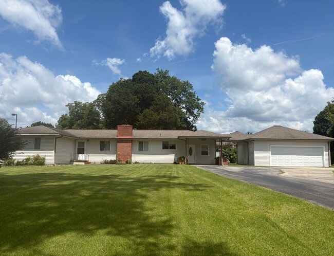 Building Photo - New For Rent in Moody!