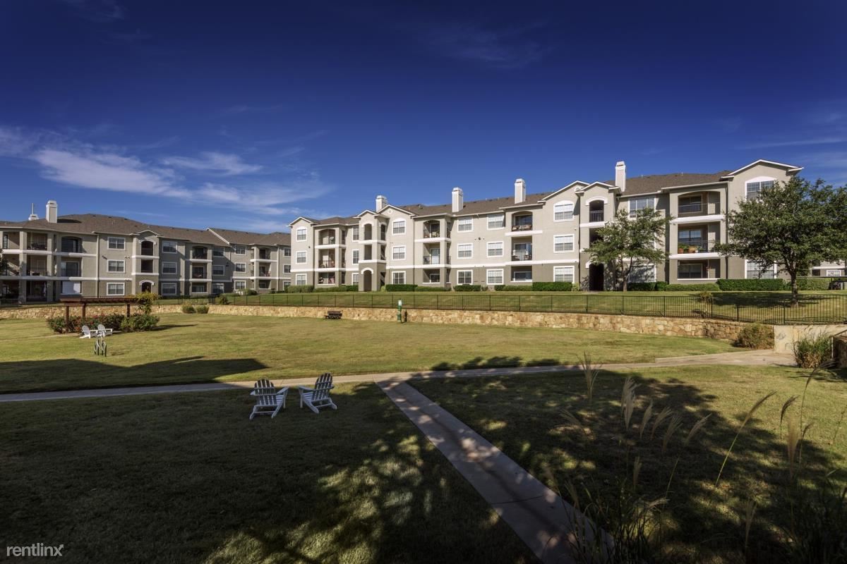 Foto principal - 2 br, 2 bath Condo - 2500 State Highway 12...
