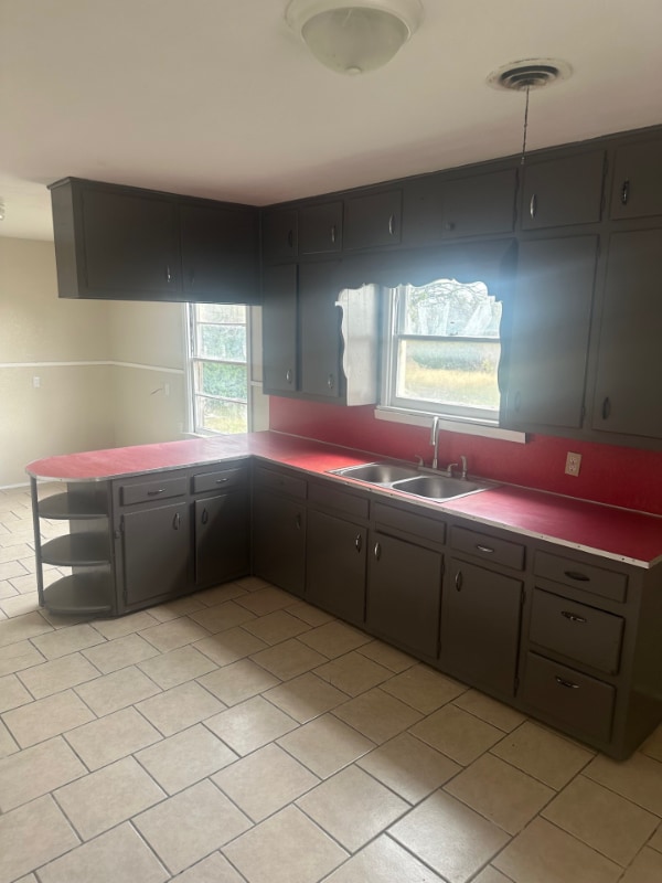 Building Photo - 1375 Old Bethany Rd