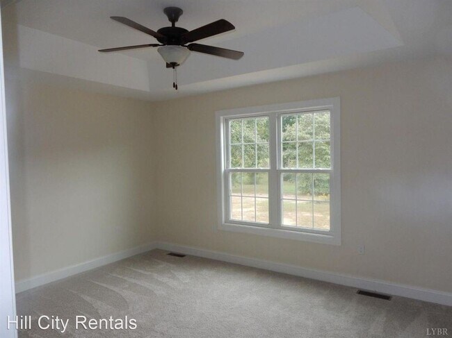 Foto del edificio - 3 br, 2 bath House - 4650 Colonial Highway