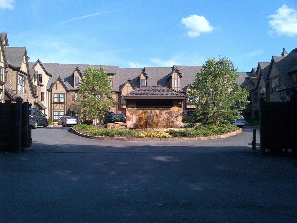 Primary Photo - 1342 Essex Manor Circle