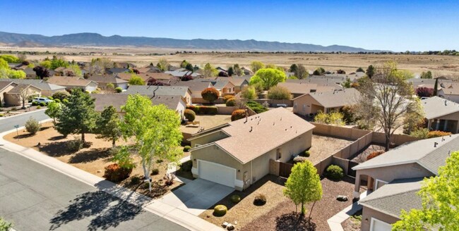 Foto del edificio - 5303 N Willoughby Dr