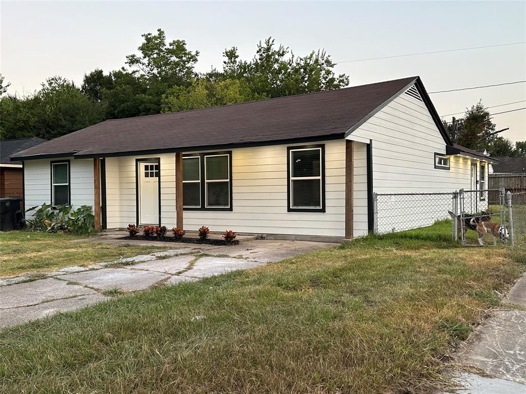 Primary Photo - 3902 Florinda St