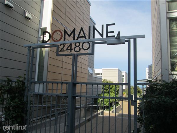 Foto del edificio - 2483 Birch Ave N