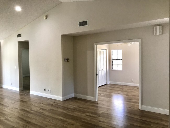 Foto del edificio - 22799  Trelawny Terrace H Boca Raton Fl 33486