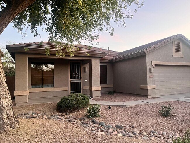 Building Photo - 3107 E Kingbird Pl