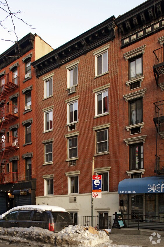 Building Photo - 343 E 9th St
