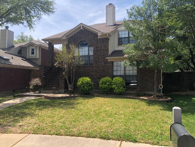 Foto del edificio - Amazing Location in Carrollton!!
