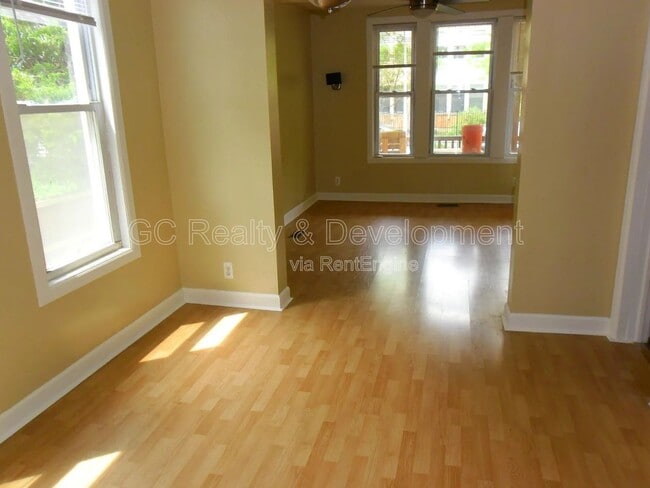 Photo - 1837 N Francisco Ave Apartment