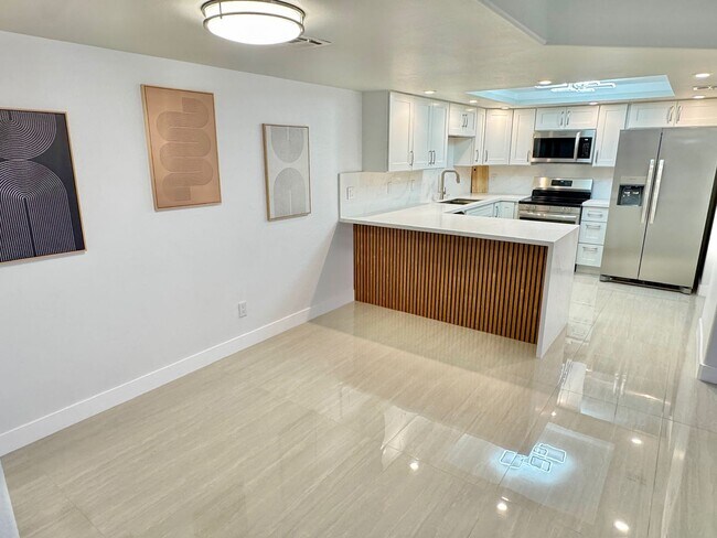 Building Photo - 3455 Erva St