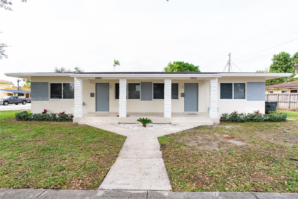Primary Photo - 3800 NW 65th Ave