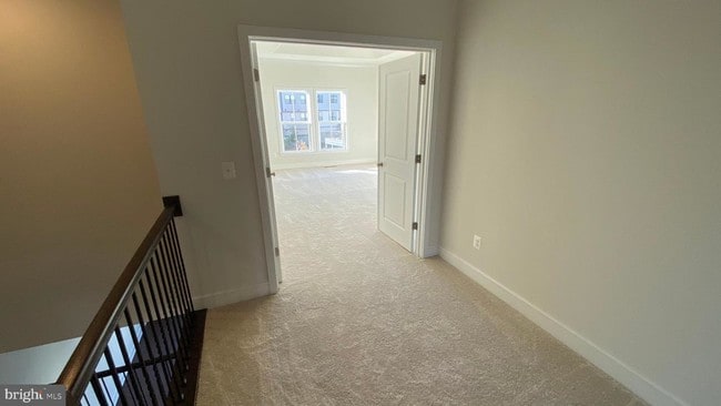 Building Photo - 23077 Sullivans Cove Square