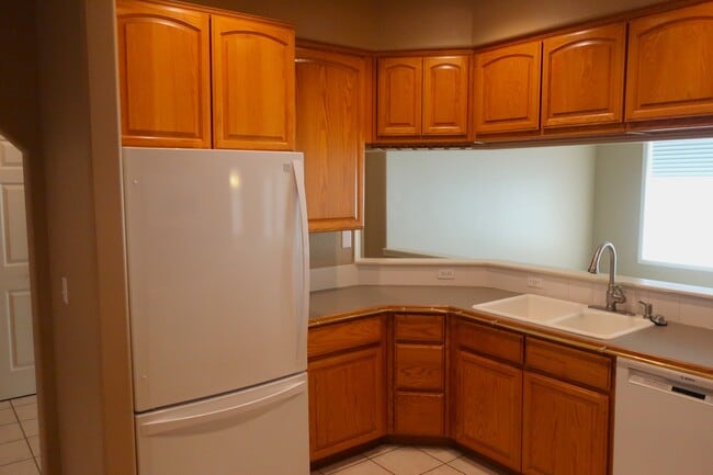 Building Photo - 466 Lower Daniels Dr