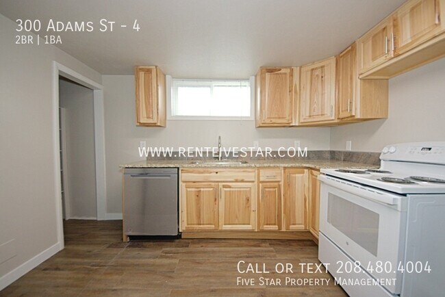 Foto del edificio - Beautiful 2 Bedroom 1 Bathroom Apartment i...