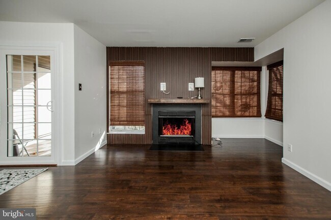 Foto del edificio - 297 Andover Pl