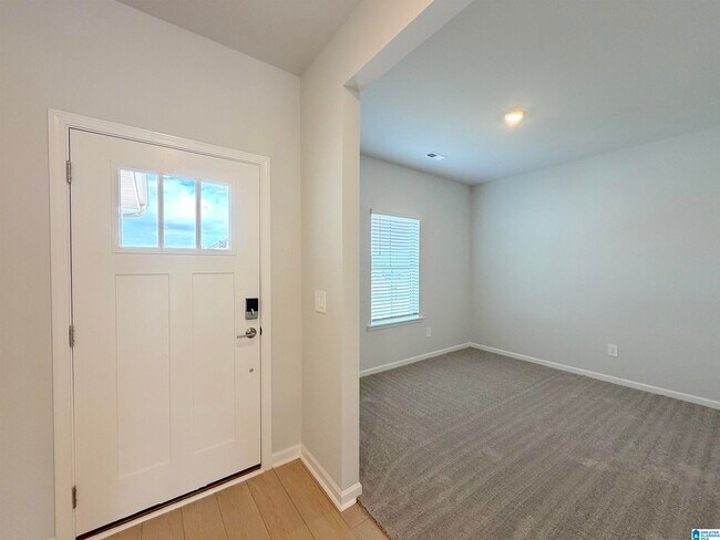 Building Photo - 14707 Mountain Strm Dr