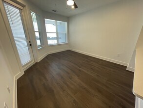 Interior Photo - The Argos Apartments on The Beltline