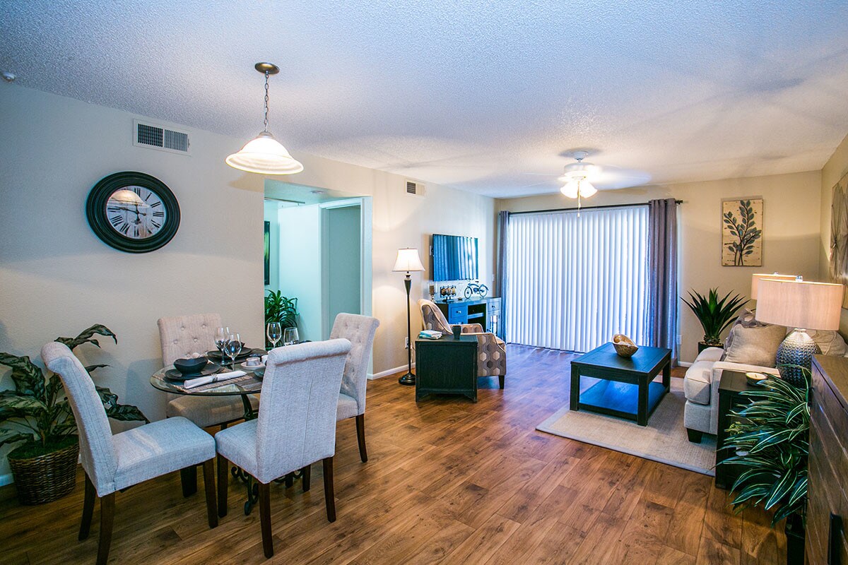 Towne Square Apartment Homes Apartments in Chandler, AZ