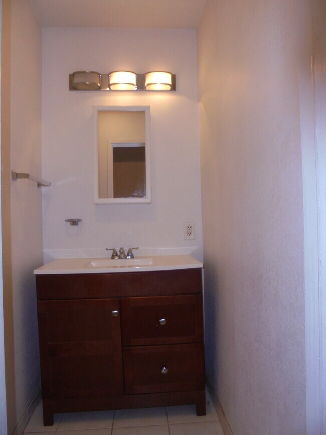 Foto del edificio - 216 N Spruce St