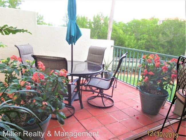 Building Photo - 2 br, 2 bath House - 4801 Osprey Dr., S #110