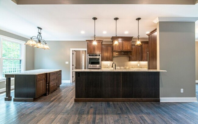 Foto del edificio - Knoxville 37918 - 4 bedroom 3.5 bath - cal...